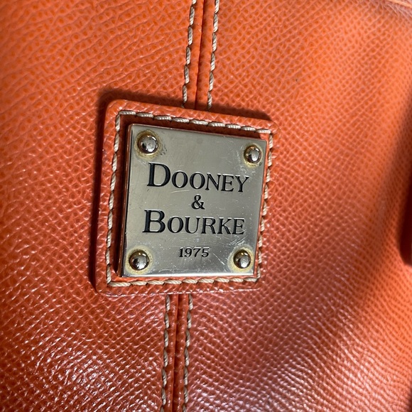 Authentic Dooney & Bourke Davis Tassel Saffiano Leather Large Tote Bag in Orange - Picture 9 of 11
